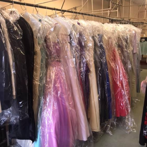 Deans Dry Cleaning