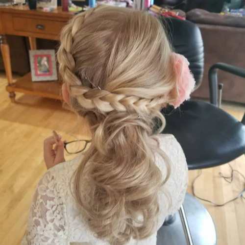 Mane Attraction Studio Salon